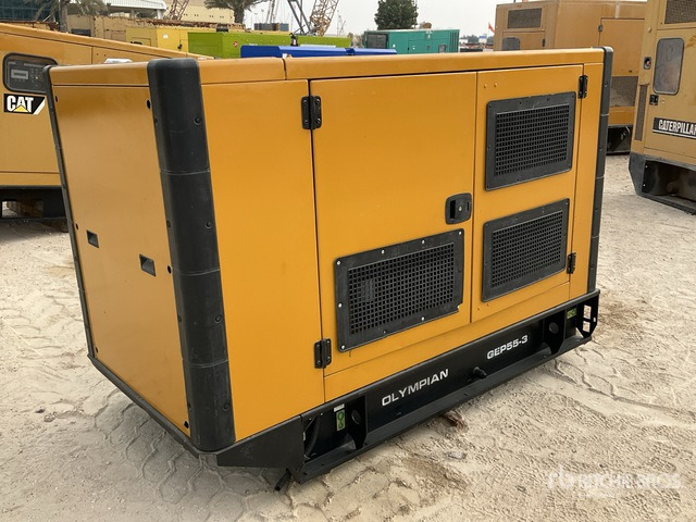 2014 Olympian GEP55-3 55 kVA Skid-Mounted Generator Set - Generator electric: Foto 3 2014 Olympian GEP55-3 55 kVA Skid-Mounted Generator Set - Generator electric: Foto 3
