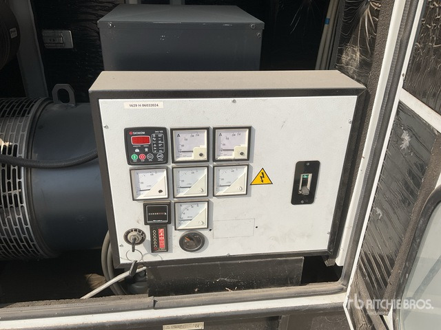 2016 Zordan LMDE 150 PM0 150 kVA Skid-Mounted Generator Set - Generator electric: Foto 4 2016 Zordan LMDE 150 PM0 150 kVA Skid-Mounted Generator Set - Generator electric: Foto 4