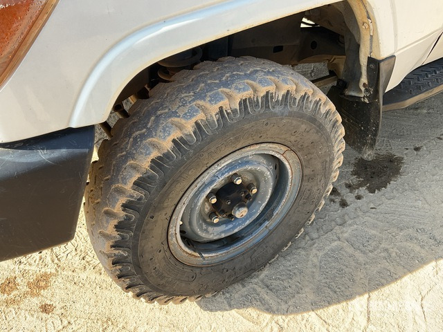 2018 Toyota Land Cruiser 78R 4x4 SUV - SUV: Foto 5 2018 Toyota Land Cruiser 78R 4x4 SUV - SUV: Foto 5