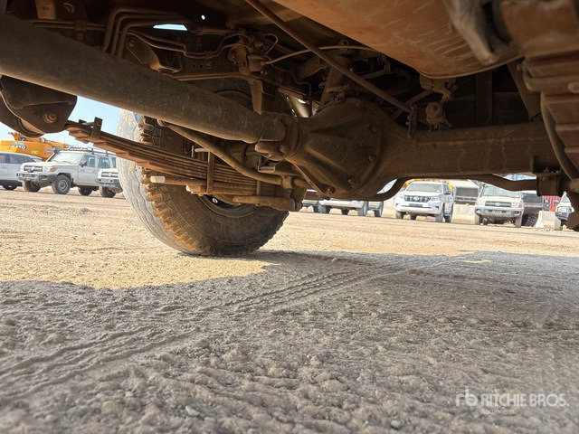 2018 Toyota Land Cruiser 78R 4x4 SUV - SUV: Foto 5 2018 Toyota Land Cruiser 78R 4x4 SUV - SUV: Foto 5