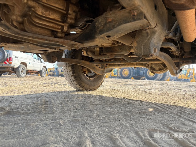 2018 Toyota Land Cruiser 78R 4x4 SUV - SUV: Foto 5 2018 Toyota Land Cruiser 78R 4x4 SUV - SUV: Foto 5