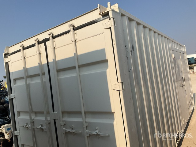 2019 Cat C18 680 kVA Containerized Generator Set - Generator electric: Foto 3 2019 Cat C18 680 kVA Containerized Generator Set - Generator electric: Foto 3