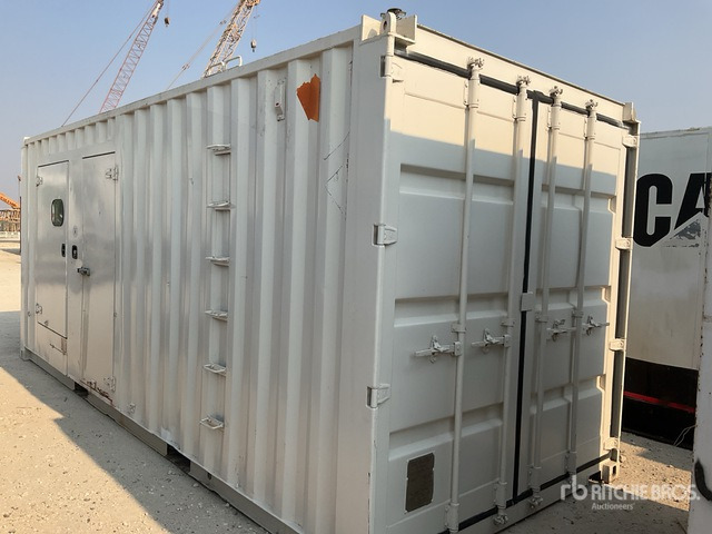 2019 Cat C18 680 kVA Containerized Generator Set - Generator electric: Foto 2 2019 Cat C18 680 kVA Containerized Generator Set - Generator electric: Foto 2