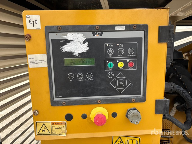 2020 Cat C3.3 50 kVA Skid-Mounted Generator Set - Generator electric: Foto 4 2020 Cat C3.3 50 kVA Skid-Mounted Generator Set - Generator electric: Foto 4