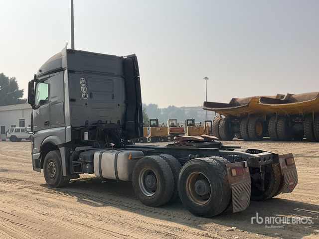 2014 Mercedes-Benz Actros 3345 6x4 T/A Sleeper Truck Tractor - Cap tractor: Foto 2 2014 Mercedes-Benz Actros 3345 6x4 T/A Sleeper Truck Tractor - Cap tractor: Foto 2