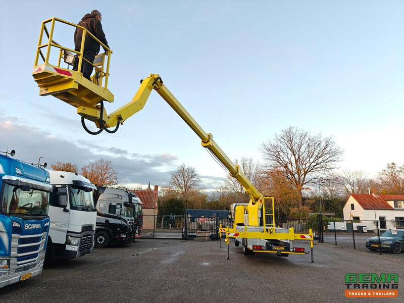 DAF LF 180 FA 4x2 Dagcab Euro6A - T225 Ruthman - Hoogwerker- 101.534km - 04/2026 APK - Camion: Foto 3 DAF LF 180 FA 4x2 Dagcab Euro6A - T225 Ruthman - Hoogwerker- 101.534km - 04/2026 APK - Camion: Foto 3