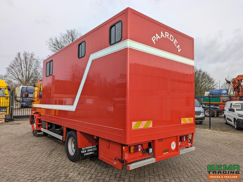 Iveco Tector ML120E24D 4x2 Euro3 DubbelCabine - Paardenwagen 3-Paards - Kleedruimte - Hydraulische klep- TOP! - Camion transport cai: Foto 4 Iveco Tector ML120E24D 4x2 Euro3 DubbelCabine - Paardenwagen 3-Paards - Kleedruimte - Hydraulische klep- TOP! - Camion transport cai: Foto 4