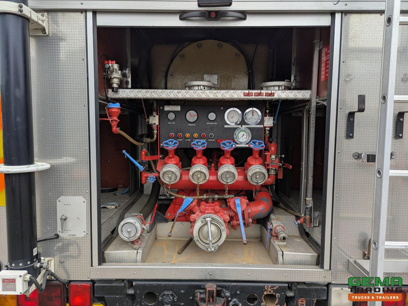 Mercedes-Benz 1124 AF 4x4 Dubbelcab 6Cil - 9 Pers - Kronenburg Tankautospuit TS08 LD3.000 HD240 T2.400 LiterTank - Autospeciala de stins incendii: Foto 5 Mercedes-Benz 1124 AF 4x4 Dubbelcab 6Cil - 9 Pers - Kronenburg Tankautospuit TS08 LD3.000 HD240 T2.400 LiterTank - Autospeciala de stins incendii: Foto 5