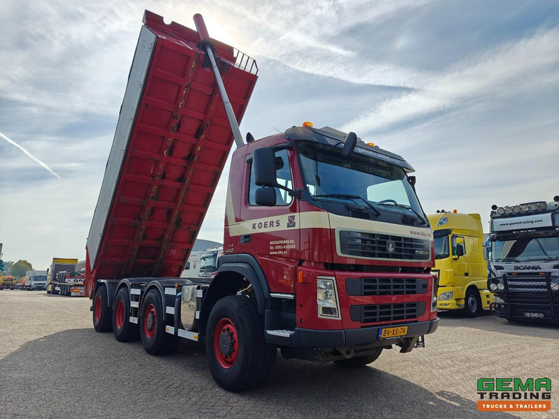 Terberg FM2000-T 8x8/6 Dagcab Euro5 - Kipper 20m³ - Milieu Kleppen - NaafReductie- LuchtGeveerd - 07/2026 APK - Camion basculantă: Foto 2 Terberg FM2000-T 8x8/6 Dagcab Euro5 - Kipper 20m³ - Milieu Kleppen - NaafReductie- LuchtGeveerd - 07/2026 APK - Camion basculantă: Foto 2