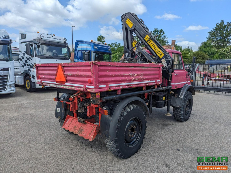 Unimog 416/U1100 4x4 - Hiab PK4600A - Open laadbak - Lier - Vangmuil/trekhaak - Mercedes Benz - Camion cu macara: Foto 5 Unimog 416/U1100 4x4 - Hiab PK4600A - Open laadbak - Lier - Vangmuil/trekhaak - Mercedes Benz - Camion cu macara: Foto 5