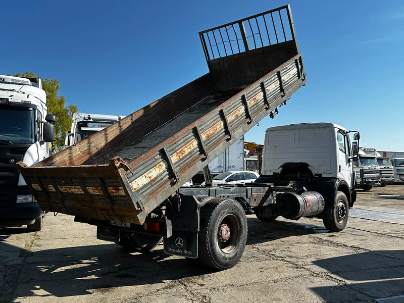 Mercedes-Benz SK 1733 V6 4X2 Tipper Spring/Spring EPS Manual Gearbox - Camion basculantă: Foto 4 Mercedes-Benz SK 1733 V6 4X2 Tipper Spring/Spring EPS Manual Gearbox - Camion basculantă: Foto 4