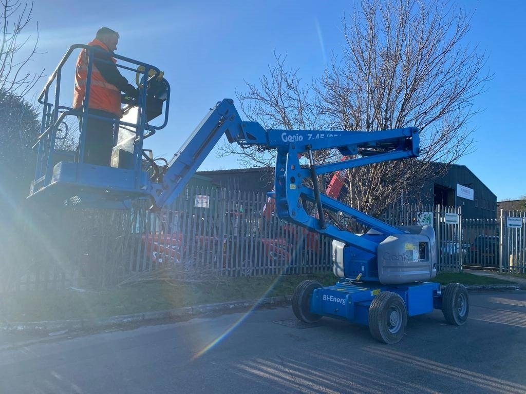 Genie Z 45/25 J BI - Nacela articulata: Foto 1 Genie Z 45/25 J BI - Nacela articulata: Foto 1