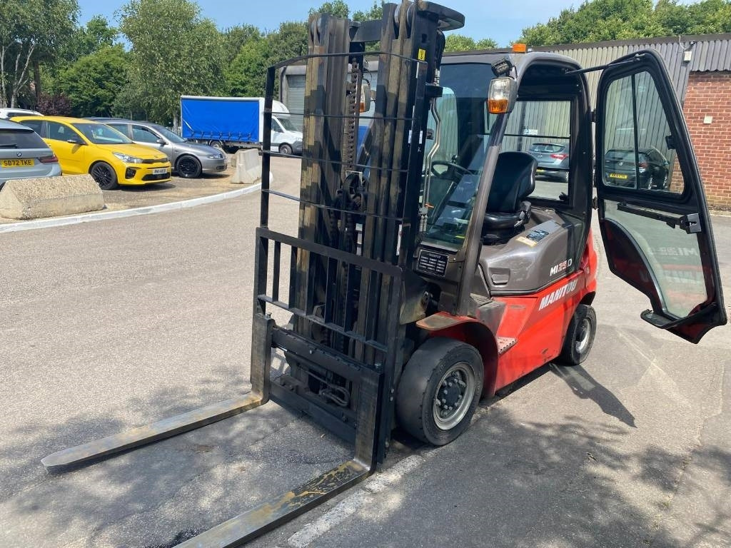 Manitou Mi25D - Stivuitor diesel: Foto 3 Manitou Mi25D - Stivuitor diesel: Foto 3