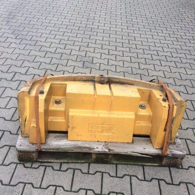 Counterweight for Caterpillar EP50 - Contragreutate pentru Stivuitor: Foto 3 Counterweight for Caterpillar EP50 - Contragreutate pentru Stivuitor: Foto 3