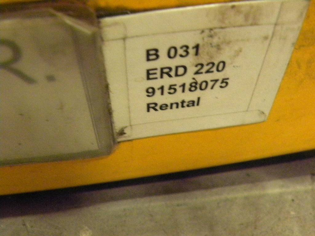 Front hood for Jungheinrich ERD 220 501 - Caroserie și exterior pentru Stivuitor: Foto 3 Front hood for Jungheinrich ERD 220 501 - Caroserie și exterior pentru Stivuitor: Foto 3