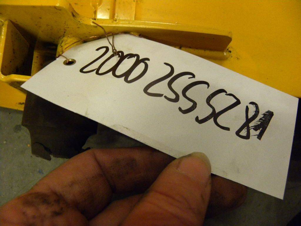 Front hood for Jungheinrich ERD 220 501 - Caroserie și exterior pentru Stivuitor: Foto 4 Front hood for Jungheinrich ERD 220 501 - Caroserie și exterior pentru Stivuitor: Foto 4