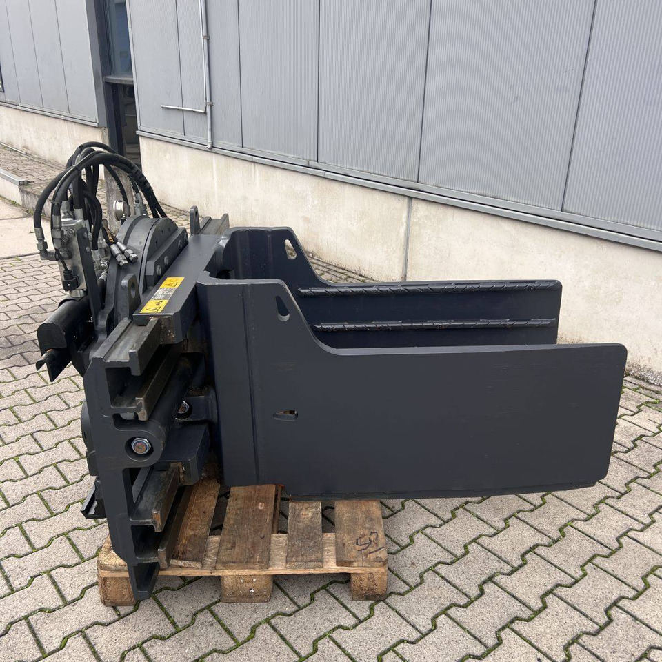 Kaup rotating baleclamp 4.8T493 - Clemă: Foto 2 Kaup rotating baleclamp 4.8T493 - Clemă: Foto 2