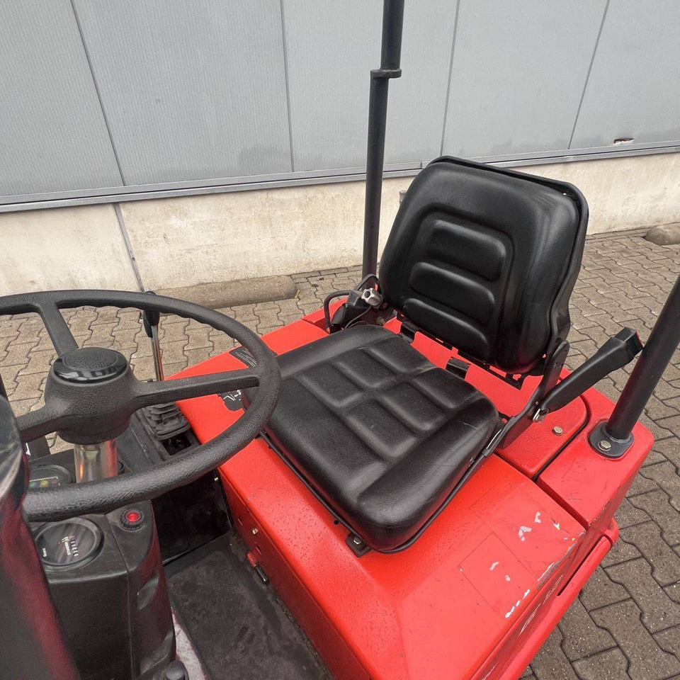 Linde E14 (324) - Electrostivuitor: Foto 4 Linde E14 (324) - Electrostivuitor: Foto 4