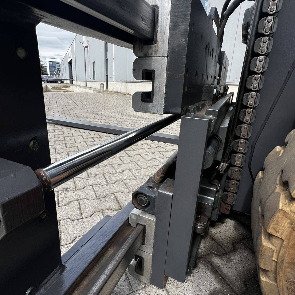 Electrostivuitor Linde E50/600HL (388): Foto 15 Electrostivuitor Linde E50/600HL (388): Foto 15