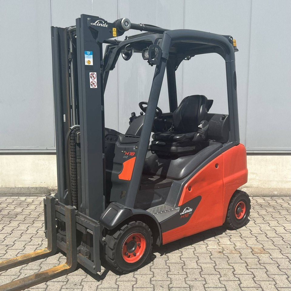 Linde H18T (391-01) EVO - Stivuitor GPL: Foto 1 Linde H18T (391-01) EVO - Stivuitor GPL: Foto 1