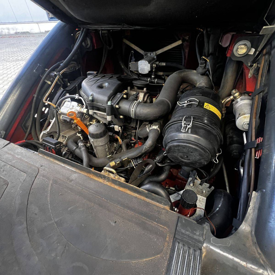 Stivuitor diesel Linde H25D (392): Foto 14 Stivuitor diesel Linde H25D (392): Foto 14