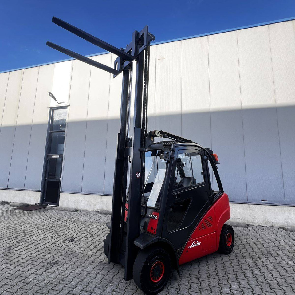 Stivuitor diesel Linde H25D (392): Foto 20 Stivuitor diesel Linde H25D (392): Foto 20