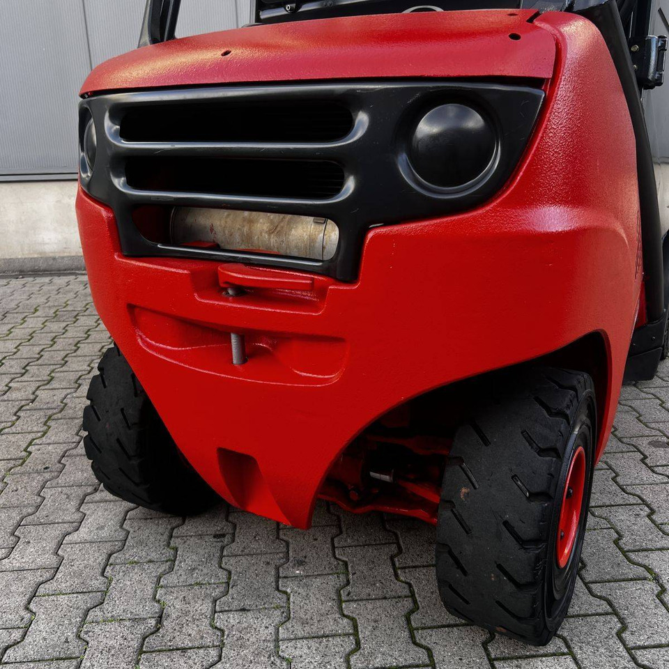 Stivuitor diesel Linde H25D (392): Foto 16 Stivuitor diesel Linde H25D (392): Foto 16