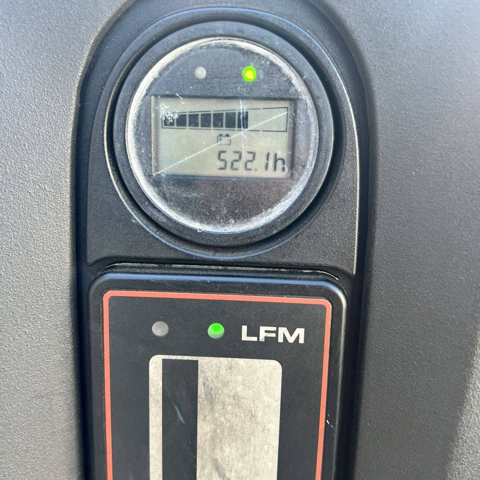 Linde L12 (1172) - Transpalet la mare înălţime: Foto 5 Linde L12 (1172) - Transpalet la mare înălţime: Foto 5