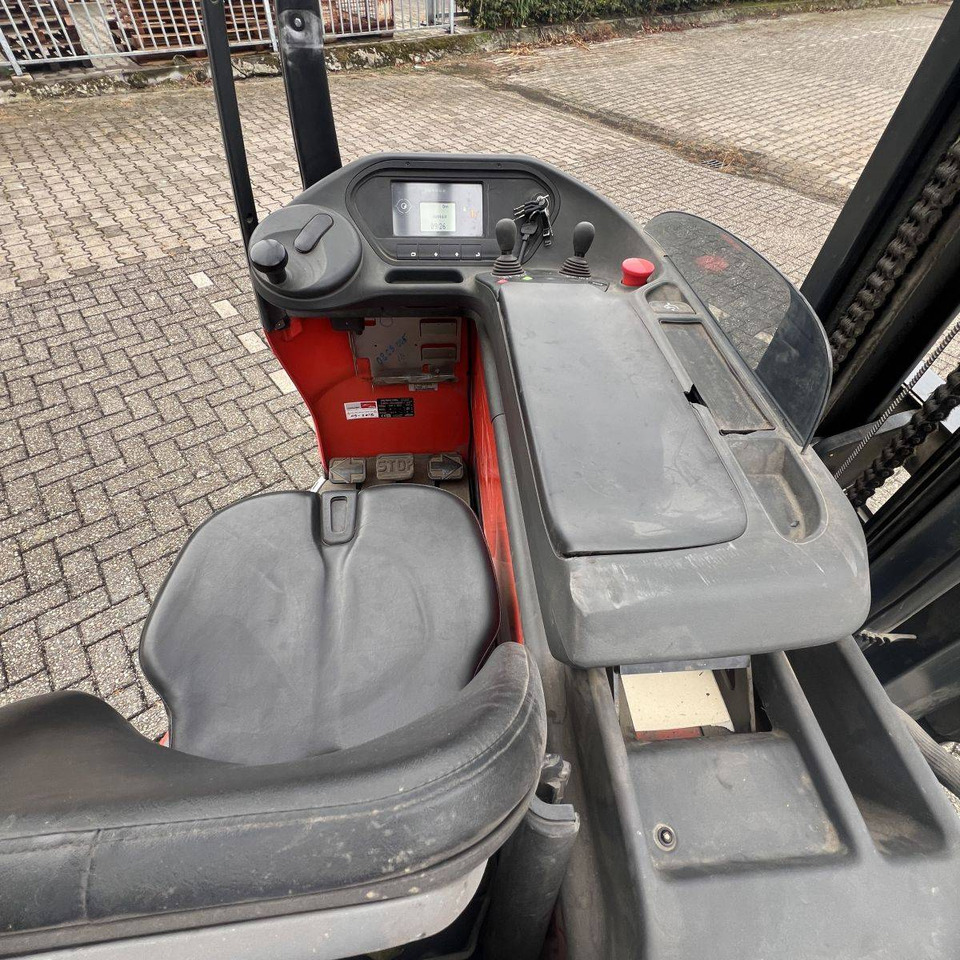 Linde R14 HD (1120) - Stivuitor cu catarg retractabil: Foto 5 Linde R14 HD (1120) - Stivuitor cu catarg retractabil: Foto 5