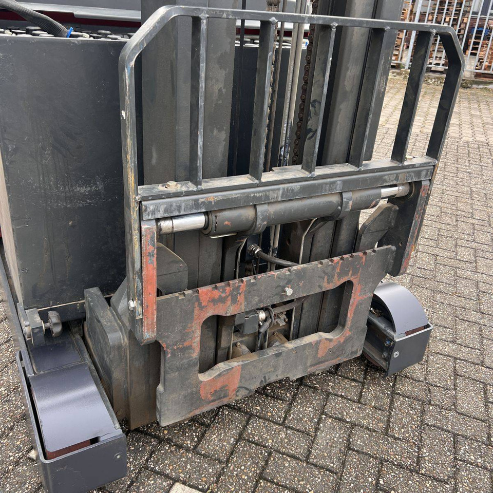 Stivuitor cu catarg retractabil Linde R14HD (1120): Foto 15 Stivuitor cu catarg retractabil Linde R14HD (1120): Foto 15