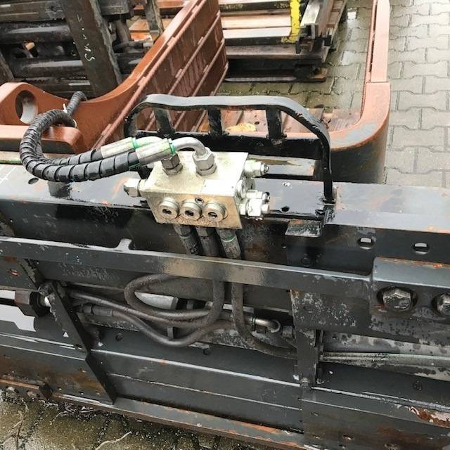 Stabau Bale Clamp - Clemă: Foto 2 Stabau Bale Clamp - Clemă: Foto 2