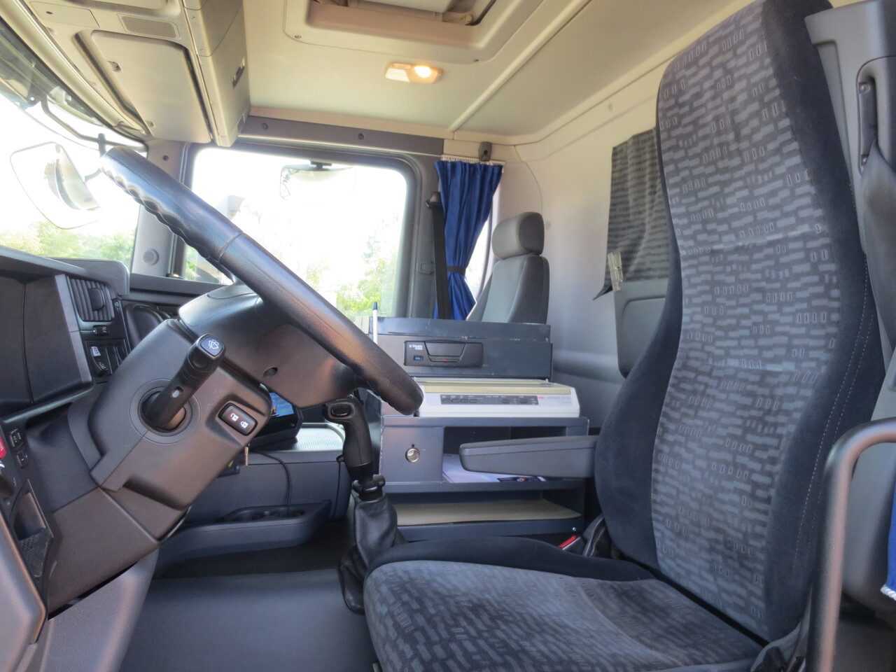 Scania P420 - Cap tractor: Foto 3 Scania P420 - Cap tractor: Foto 3