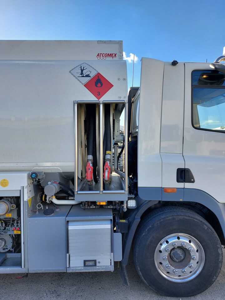 DAF FAN CF85 - Camion cisternă: Foto 2 DAF FAN CF85 - Camion cisternă: Foto 2