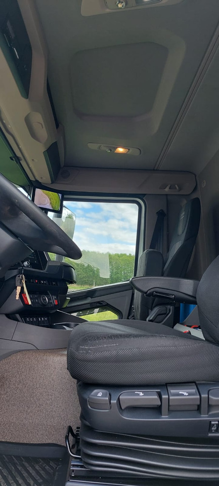 DAF XD300FA - Camion cisternă: Foto 3 DAF XD300FA - Camion cisternă: Foto 3