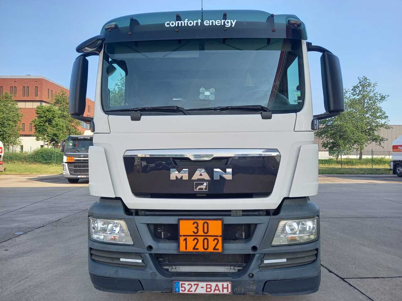 MAN TGS - Camion cisternă: Foto 5 MAN TGS - Camion cisternă: Foto 5