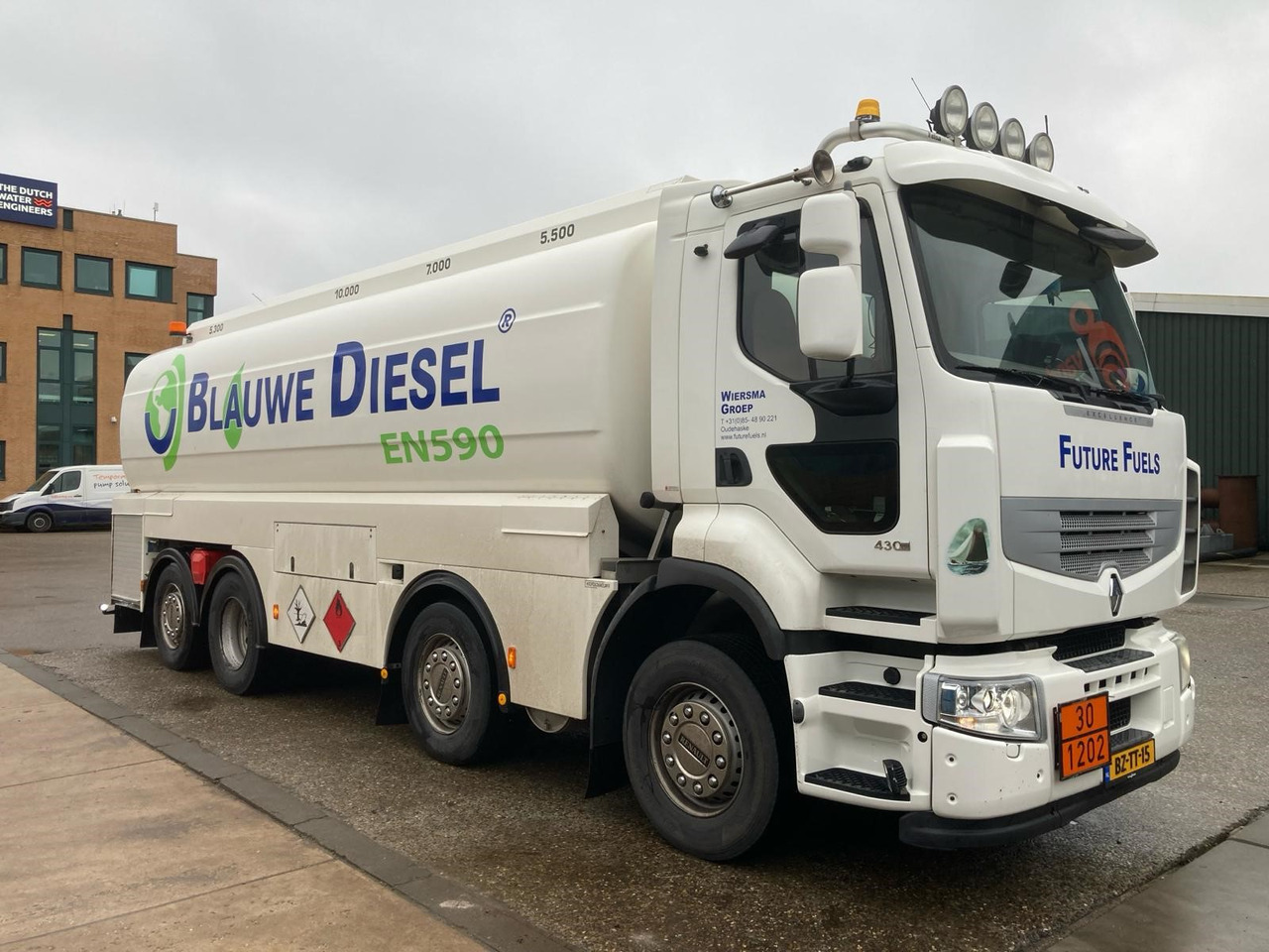 RENAULT Lander - Camion cisternă: Foto 3 RENAULT Lander - Camion cisternă: Foto 3