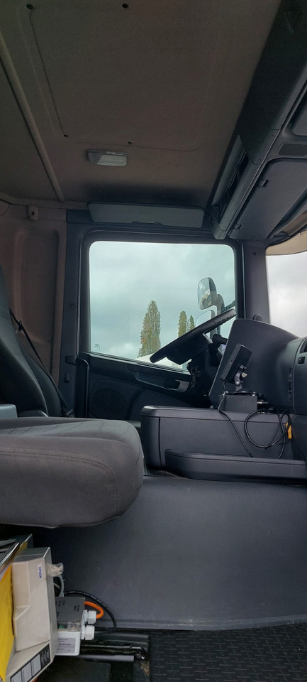 SCANIA G380 - Camion cisternă: Foto 5 SCANIA G380 - Camion cisternă: Foto 5