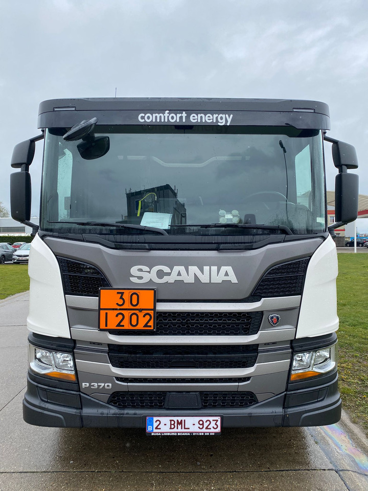 SCANIA P370 - Camion cisternă: Foto 5 SCANIA P370 - Camion cisternă: Foto 5