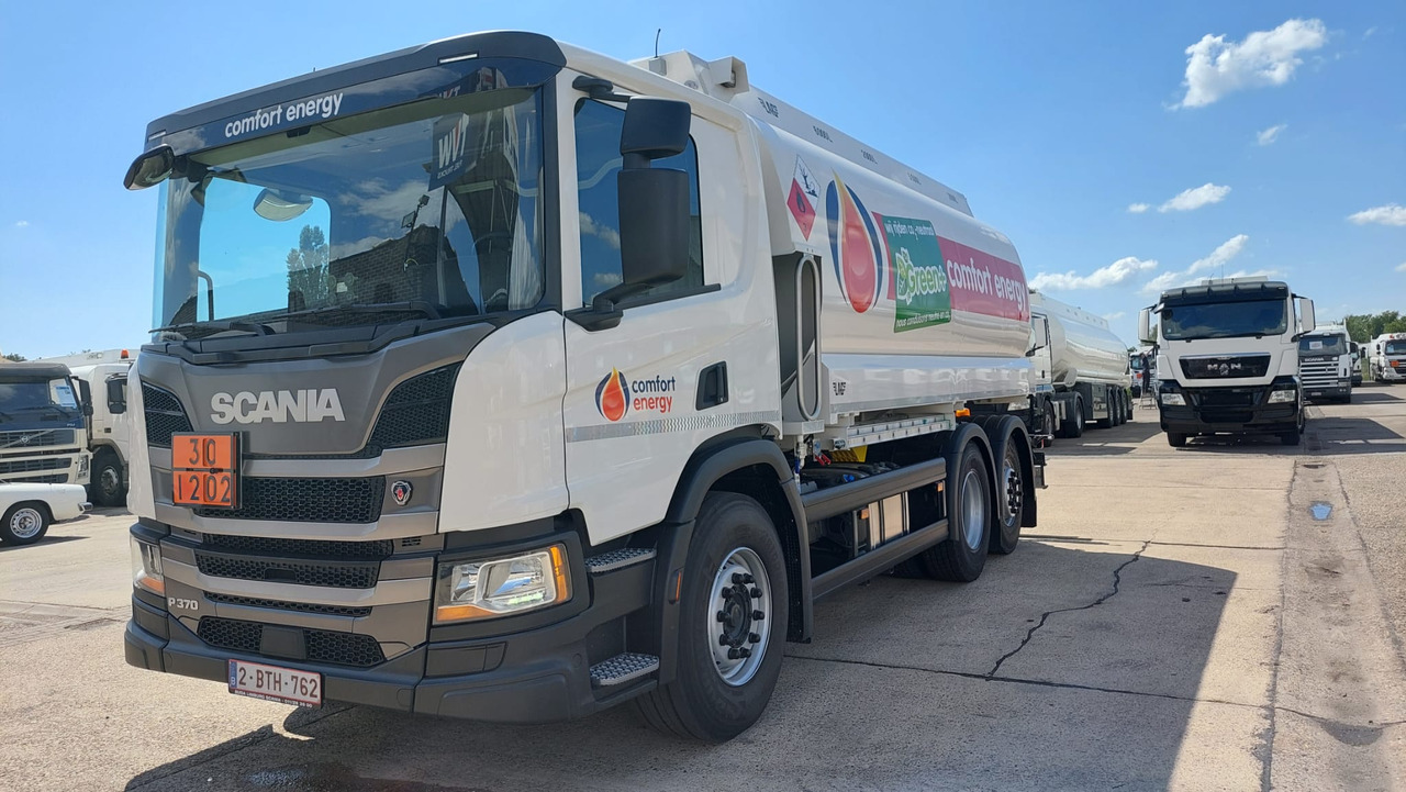 SCANIA P370 - Camion cisternă: Foto 1 SCANIA P370 - Camion cisternă: Foto 1