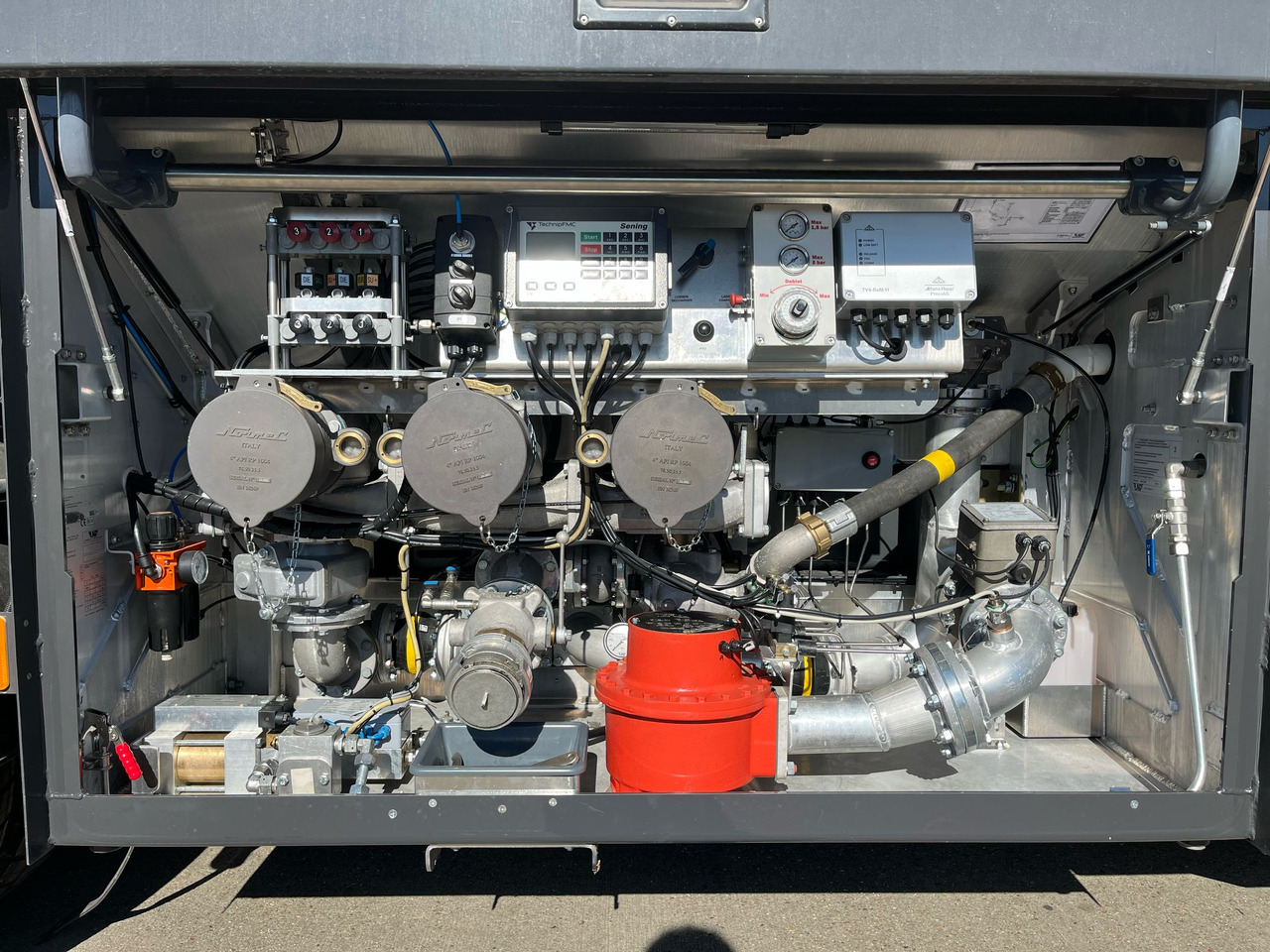 VOLVO FL - Camion cisternă: Foto 4 VOLVO FL - Camion cisternă: Foto 4