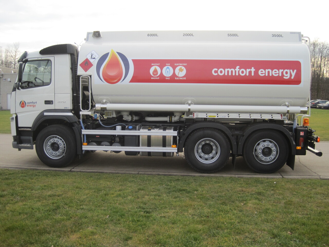 Camion cisternă VOLVO FM: Foto 9 Camion cisternă VOLVO FM: Foto 9