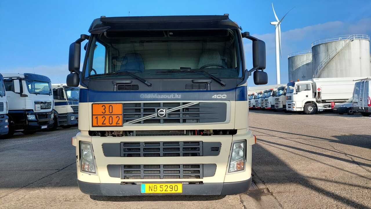 Camion cisternă VOLVO FM: Foto 7 Camion cisternă VOLVO FM: Foto 7