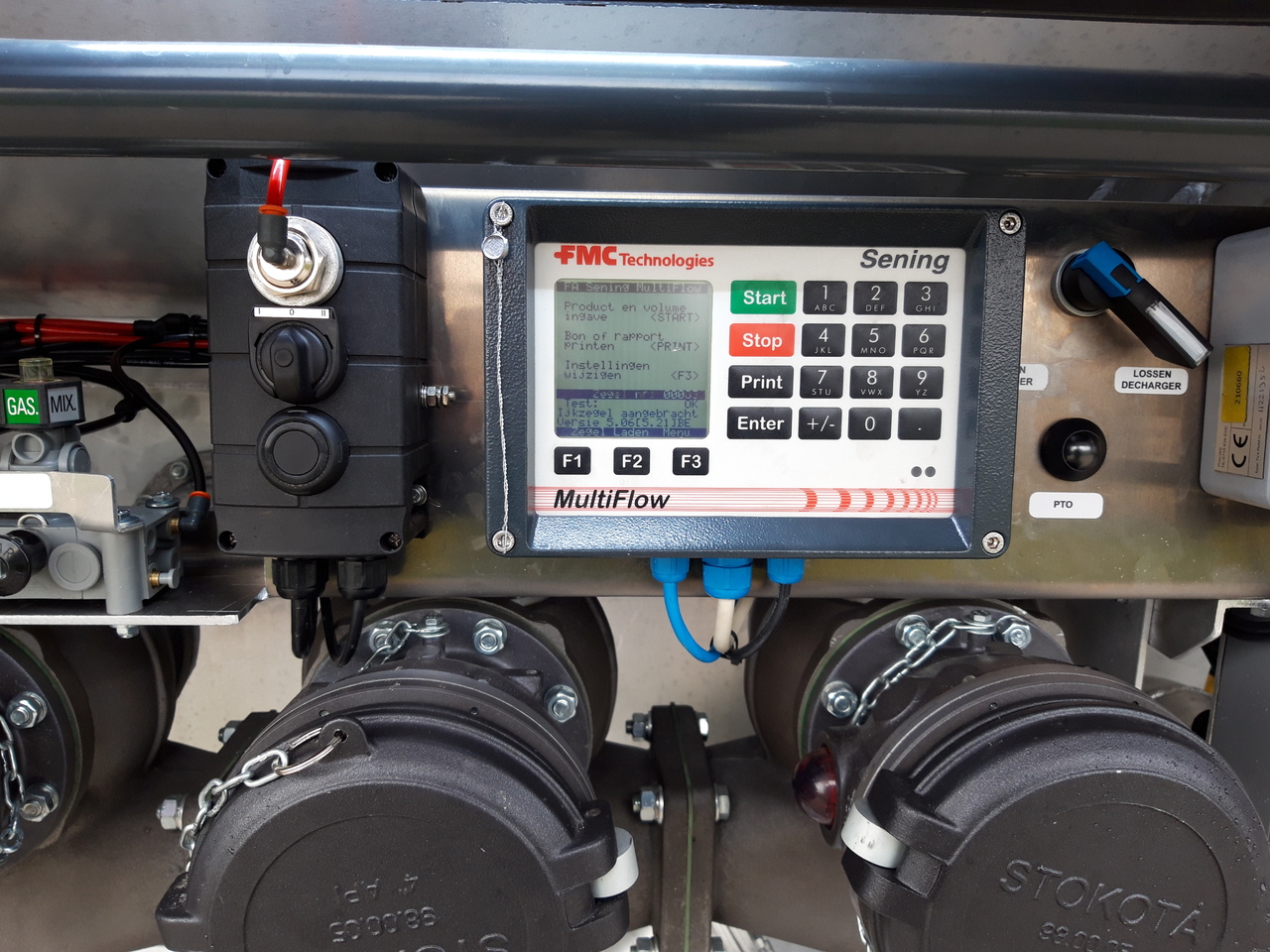 VOLVO FM - Camion cisternă: Foto 4 VOLVO FM - Camion cisternă: Foto 4