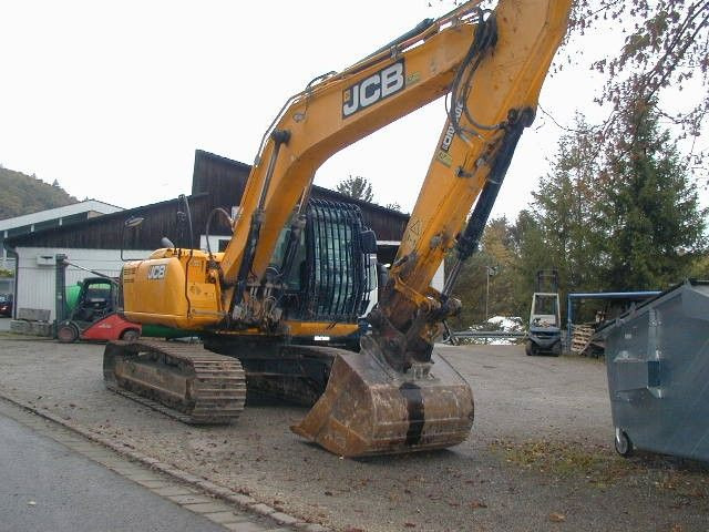 JCB JS220LCT4 JCB JS220LCT4 - Excavator pe şenile: Foto 4 JCB JS220LCT4 JCB JS220LCT4 - Excavator pe şenile: Foto 4