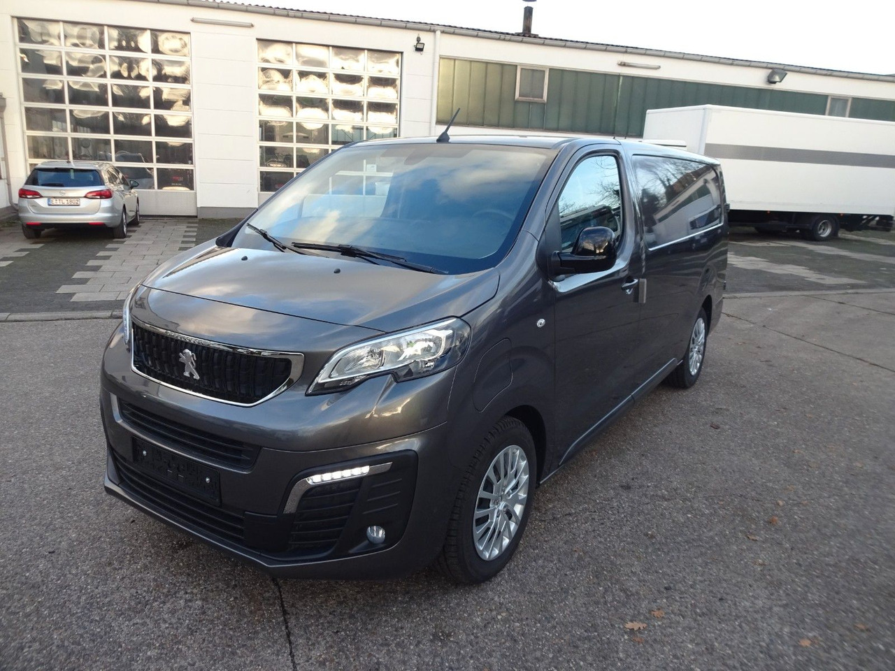 Peugeot Expert Kasten Lang, L3H1, 57 kW - Autoutilitară compactă, Autoutilitară electrică: Foto 3 Peugeot Expert Kasten Lang, L3H1, 57 kW - Autoutilitară compactă, Autoutilitară electrică: Foto 3