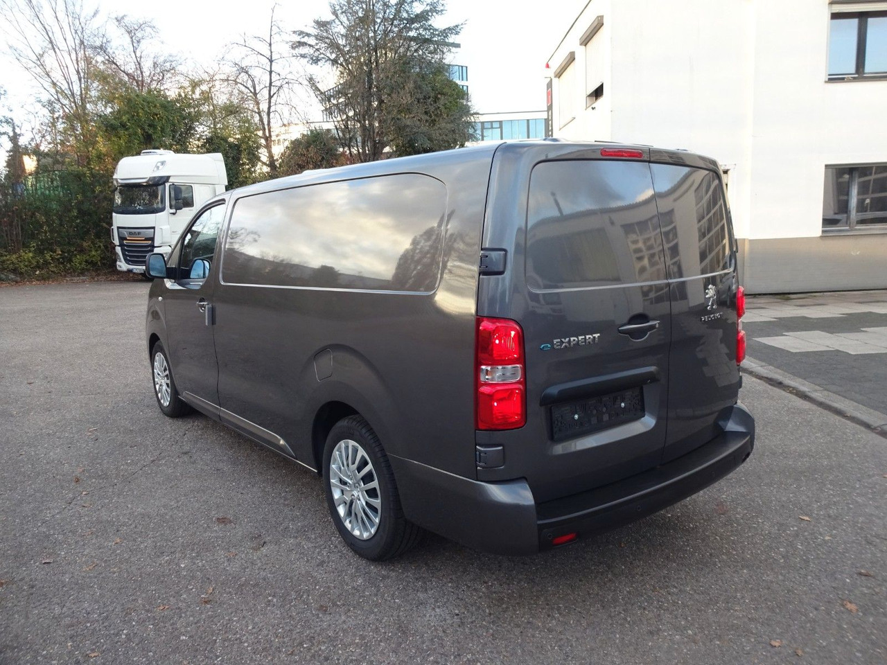 Peugeot Expert Kasten Lang, L3H1, 57 kW - Autoutilitară compactă, Autoutilitară electrică: Foto 5 Peugeot Expert Kasten Lang, L3H1, 57 kW - Autoutilitară compactă, Autoutilitară electrică: Foto 5