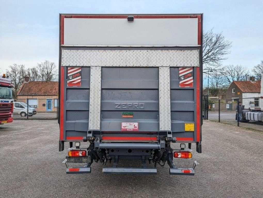 Volvo FL 210, 12tn., Isolirt, Autom, wie neu - Camion furgon: Foto 4 Volvo FL 210, 12tn., Isolirt, Autom, wie neu - Camion furgon: Foto 4