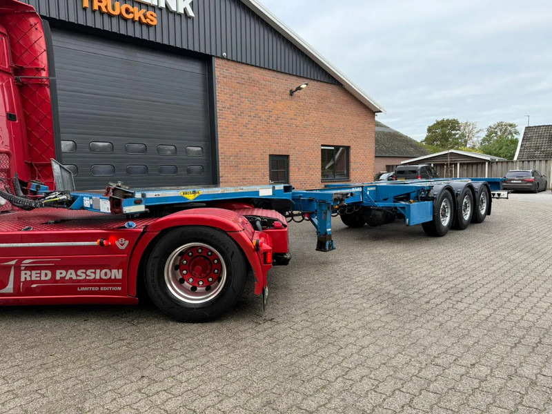 Broshuis 3UCC-39/45 2x20/30/40/45 FT Multi Liftas SAF Schijfremmen - Semiremorcă transport containere/ Swap body: Foto 2 Broshuis 3UCC-39/45 2x20/30/40/45 FT Multi Liftas SAF Schijfremmen - Semiremorcă transport containere/ Swap body: Foto 2