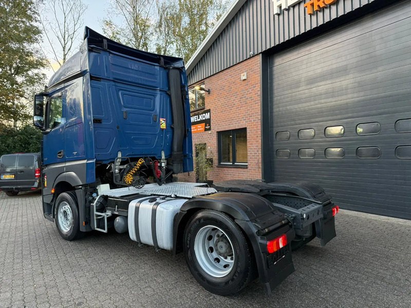Mercedes-Benz Actros 1940 4x2 Streamspace Spoilers 722.835KM - Cap tractor: Foto 3 Mercedes-Benz Actros 1940 4x2 Streamspace Spoilers 722.835KM - Cap tractor: Foto 3