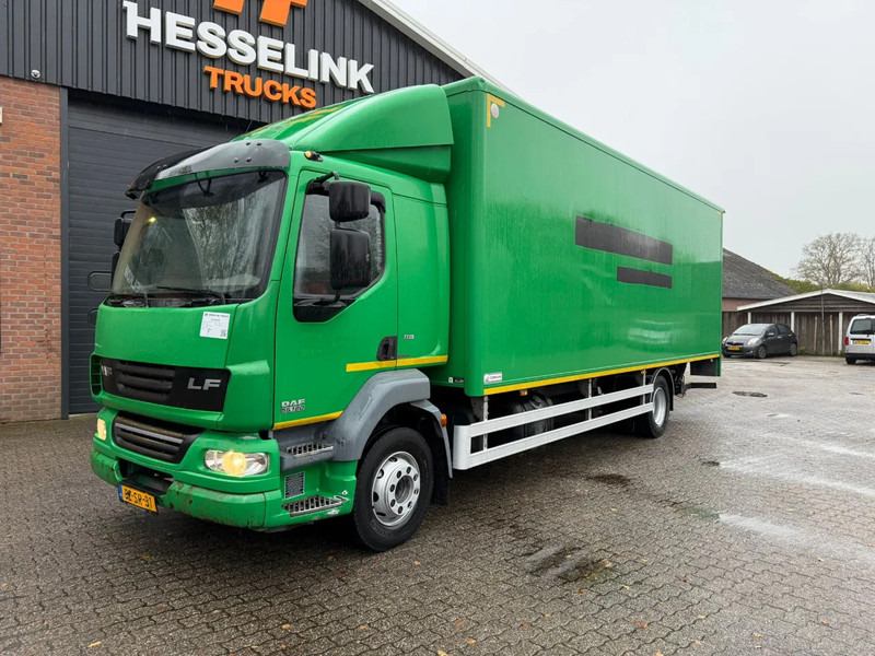 DAF LF 55.180 7.3M Koffer 1500KG LBW Zijdeur NL Truck - Camion furgon: Foto 1 DAF LF 55.180 7.3M Koffer 1500KG LBW Zijdeur NL Truck - Camion furgon: Foto 1
